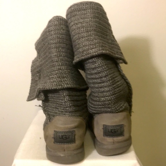 UGG boots - Picture 2 of 10